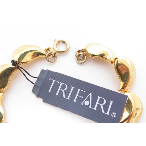 TRIFARI DESIGNER SIGNED GOLD PLATED PAISLEY LEAF WIDE LINKED BRACELET NEW W TAGS - Picture 3 of 6